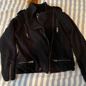 Black light weight jacket